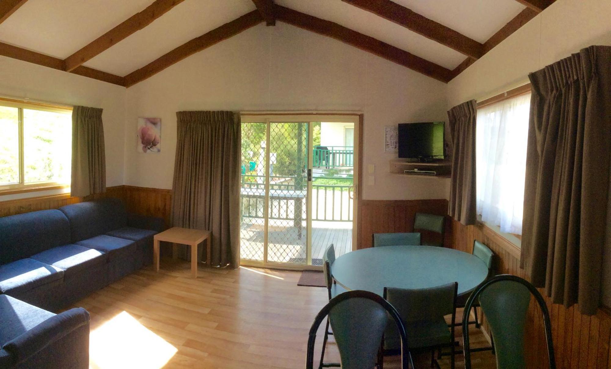 Toora Tourist Park Hotel Exterior photo